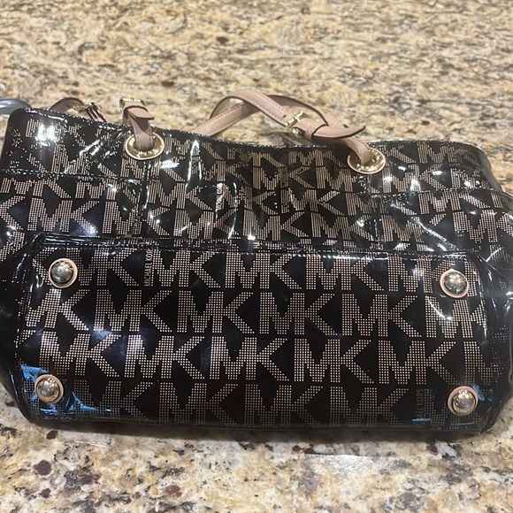 Michael Kors Purse - Picture 3 of 5